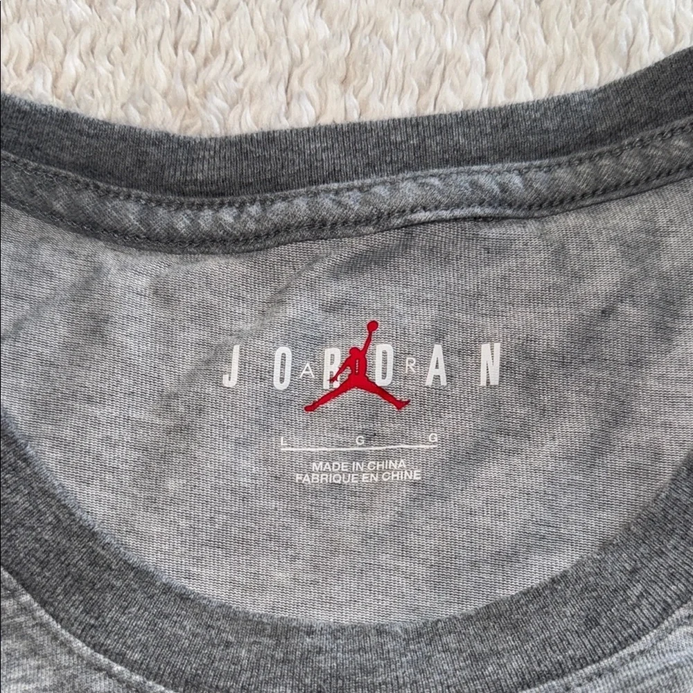 👕 EUC Nike Air Jordan Dri-FIT Long Sleeve Shirt – Gray, Size Large